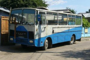 Autobuzul sicriu pentru 48 de oameni, în cea mai mare catastrofă rutieră din istoria României