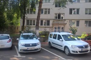 Maşinile Delgaz Grid, luate la rând la sancţiuni, pentru parcări pe domeniul public