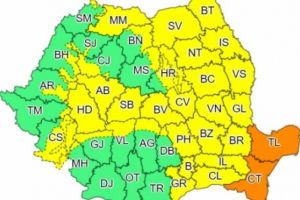 Alerta de furtuni, prelungită până miercuri seară. A fost emis cod portocaliu