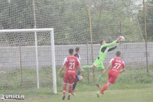 Armando Popescu, în tratative cu Unirea Alba Iulia! ”Alb-negrii” l-au rezolvat pe Sporea şi negociază pentru S. Mureşan