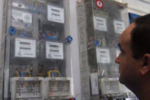 Aproape 1,2 milioane de consumatori de electricitate în piaţa liberă