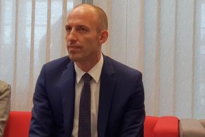 VIDEO Directorul Tarom despre noua cursă Sibiu – Stuttgart: Sibiul are o forţă ”magnetică” pentru investitorii germani