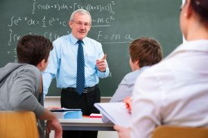 Sute de dascăli vor participa la al 41-lea congres al Asociaţiei Generale a Învăţătorilor din România, la Alba Iulia