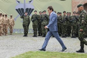 Două avioane ale Forţelor Speciale au pornit spre Grecia