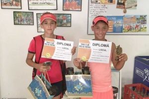 Succes important al micuţelor tenismene albaiuliene Daria Gligor şi Ana Popa | Victorie la dublu în turneul de la Mediaş, iar Daria s-a impus şi la simplu