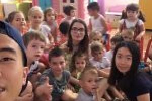 AIESEC Craiova se află în plină desfăşurare a proiectelor care îşi propun dezoltarea copiilor şi tinerilor din Bănie cu ajutorul voluntarilor internaţionali.