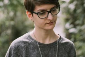 „Vreau să călătoresc cu lunile, cu camera în mână, în diverse colţuri ale lumii”