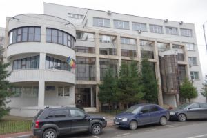 Metode şi tehnici de prevenire a abuzului de alcool, dezbătute la Direcţia de Sănătate Publică