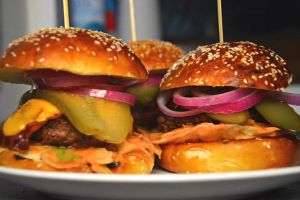 „Citadela Festival” mai aduce ceva bun: „Bun Burger”