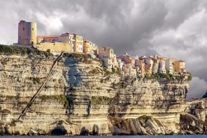 Corsica – Vacanta de 4 stele pe insula frumusetii! Oferta speciala, valabila pana in 31 iulie