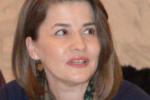 Repere – ELENA NICOLACHE  – SINGURUL CANDIDAT CARE A CONTINUAT SĂ AIBĂ  O COMPORTARE EXTREM DE ACTIVĂ DEȘI NU A CÂȘTIGAT ALEGERILE!
