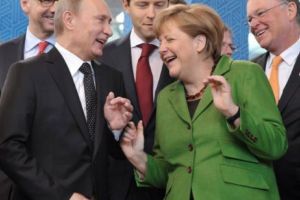 Ipocrizie MADE IN GERMANY. Germania impune sancţiuni asupra Rusiei doar din gură. Berlinul este cel mai mare investitor în oraşul Moscova