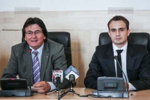 In plina criza de bani, Robu mareste salariul city managerului cu 3.000 de lei pe luna