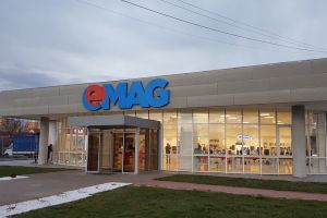 EXCLUSIV – Spargere la magazinul eMag din Sibiu. Prejudiciul este mare!
