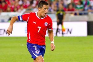 Poveştile de viaţă ale unor jucători celebri. Foşti „desculţi” care au fotbalul mare la picioare