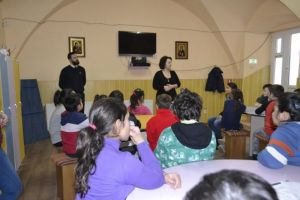Activităţi preventive derulate în centrele sociale ale Asociaţiei Filantropia Ortodoxă Alba Iulia