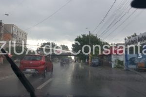 Nori negri deasupra Constantei. Se anunta ploi torentiale 