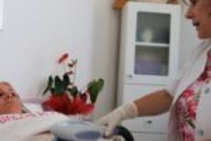 Frumuseţea izvorăşte din sublim şi simplitate. Salon Diva B&G garantează pentru asta! [FOTO]