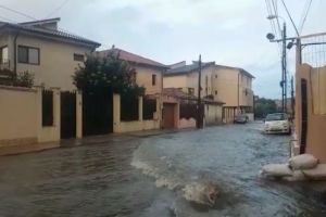Probleme in municipiul Constanta dupa ploaia torentiala. Cum s-a circulat pe strazile din oras (galerie foto)