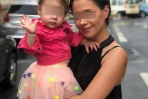 Umilită de un angajat ANAF pentru că a avut curajul să-i ceară să nu fumeze lângă copil