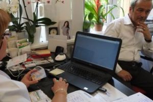 Medicii de familie solicită caselor de asigurări să informeze unităţile medicale! ”Oamenii ne acuză pe noi că-i punem pe drumuri”