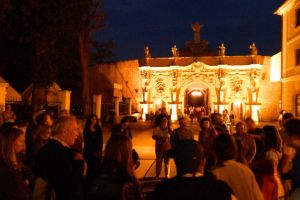 Proiect: Obiectivele arhitecturale din Cetatea Alba Carolina vor fi puse în valoare printr-un sistem de iluminat dinamic. Investiţia este estimată la aproximativ 1,7 milioane de euro