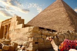 Idei de vacanta: CIRCUIT 2018 EGIPT ȘI CROAZIERĂ PE NIL de la 860 euro