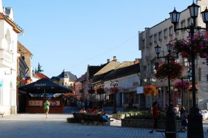 Licitaţie publică deschisă cu strigare pentru comercianţii care doresc să participe activ la Zilele Municipiului Miercurea Ciuc