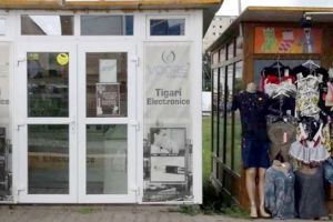 Politistii locali au mers din nou in control la comerciantii ilegali de pe strada Gheorghe Lazar