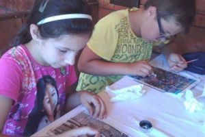 Ateliere de creaţie şi expoziţii la Festivalul Văii Mureşului