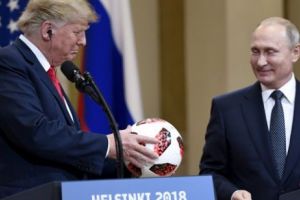 Invitaţie ISTORICĂ. Vladimir Putin l-a invitat pe Donald Trump la Moscova