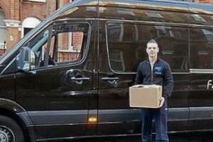 Român, dat în judecată de iubita britanică. Ce a făcut 