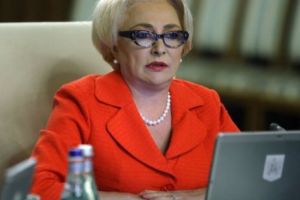 Viorica Dăncilă a gafat iar! A fost PRIMUL PRIM-MINISTRU care a salutat „MACEDONII” din Republica Macedonia. Ce spun CETĂȚENII AROMÂNI?
