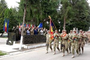 ”Șoimii Carpaţilor”, gata pentru misiune. Ministrul Apărării, la ceremonia de plecare în Afganistan