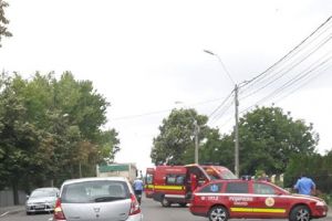 Jandarm rănit de un şofer inconştient