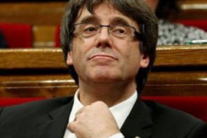 Carles Puigdemont şi-a recăpătat glasul după ce Spania a renunţat la arestarea sa: “Voi călători pentru cauza dreaptă a poporului catalan”