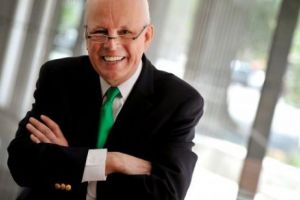O figură cunoscută în scandalul Watergate, John Dean, îl AVERTIZEAZĂ pe Trump: „Michael Cohen este în căutarea unei ÎNŢELEGRI cu Robert Mueller. Nu cred că e bine pentru preşedinte”