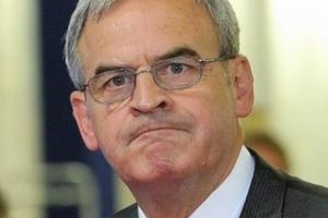 Tokes: ”România este pe o linie antimaghiară”. Preşedintele CNMT regretă că UE se concentrează pe drepturile refugiaţilor  şi nu se preocupă de minorităţile naţionale 