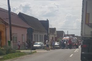 FOTO – Motociclist fără permis rănit într-un accident la Șura Mare