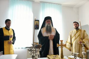 Înaltpreasfinţitul Părinte Varsanufie, Arhiepiscopul Râmnicului, a sfinţit noul cabinet medical social din cadrul Centrului Eparhial