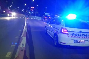 Accident rutier, grav, in Mamaia Nord. Doua victime. Tanar olandez lovit pe trecere. Soferul a fugit numarul masinii a ramas (galerie foto+video)   