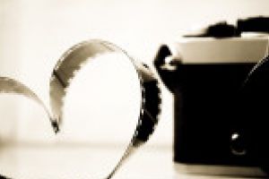 Îţi place să faci poze şi vrei să te specializezi? Vino la cursul de artă fotografică, unic în Caraş-Severin!