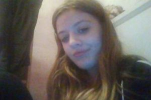 Violată şi ucisă la 13 ani. Toată comunitatea este şocată. Fetiţa dispăruse de miercuri