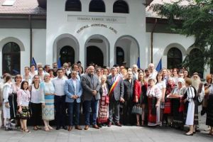 Eugen Neata, deputat PSD: Transmit pe această cale aprecierea mea faţă de meşterii care au grijă să poarte tradiţiile româneşti din generaţii în generaţii