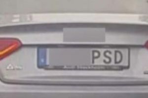 Poliţia a făcut ANUNȚUL. Ce se va întâmpla cu ȘOFERUL al cărui NUMĂR de la maşină a stârnit un adevărat FENOMEN