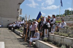 FOTOGALERIE. Moment solemn în centrul Sătmarului. Ziua Imnului Naţional, sărbătorită în Piaţa 25 Octombrie