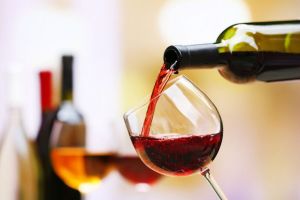 Firmele din sectorul vitivinicol ar putea primi sprijin de 7 milioane de lei pentru promovarea vinurilor româneşti în străinătate