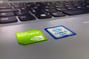 Cei de la Intel amana din nou lansarea procesoarelor 10nm Cannon Lake