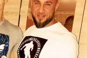 Plictisit să fie căutat: Dat în urmărire pentru tentativă de omor, Americanu’ s-a predat la Poliţia Oradea!