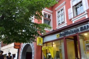 Verificări la Ministerul Finanţelor şi la ANAF în cazul casei lui Iohannis